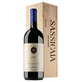 Sassicaia doc red wine Tenuta San Guido 2005 Tuscany